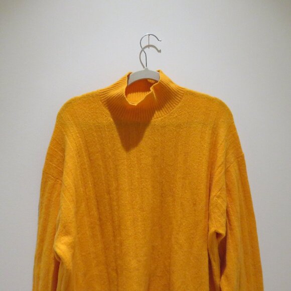J. CREW Ribbed Mockneck Sweater in Supersoft Yarn Tangerine Orange - Size XL - Picture 3 of 14